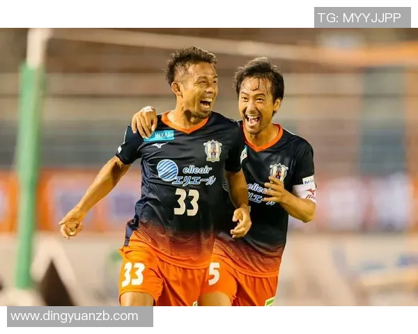 爱媛队与群马队的激烈对决展现足球魅力与团队精神的巅峰较量